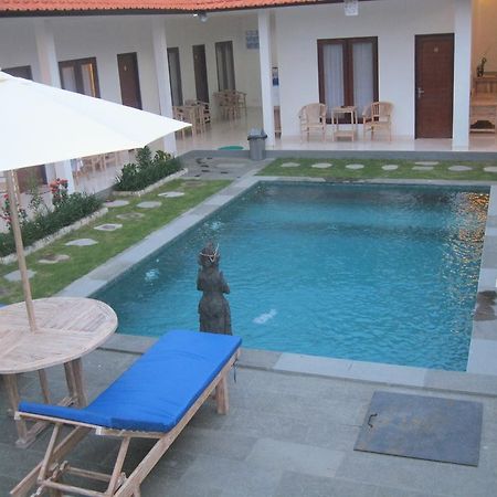 Temuku Guest House Canggu Esterno foto