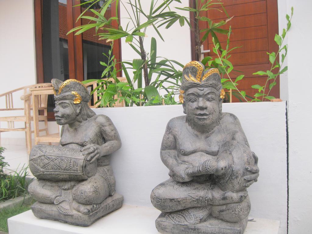 Temuku Guest House Canggu Esterno foto